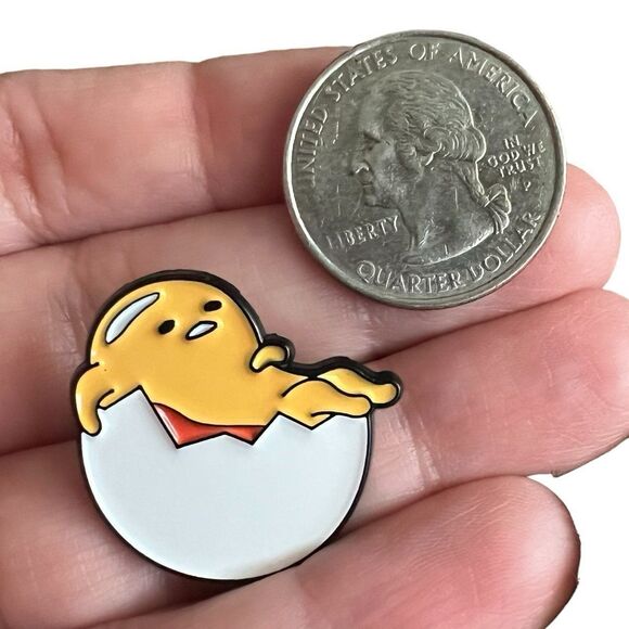 Kawaii Sleepy Egg Enamel Pin - Picture 4 of 7